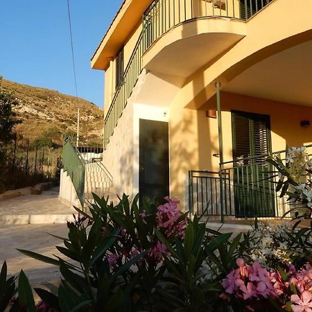 Ravishing Villa In Realmonte With Private Swimming Pool Buitenkant foto