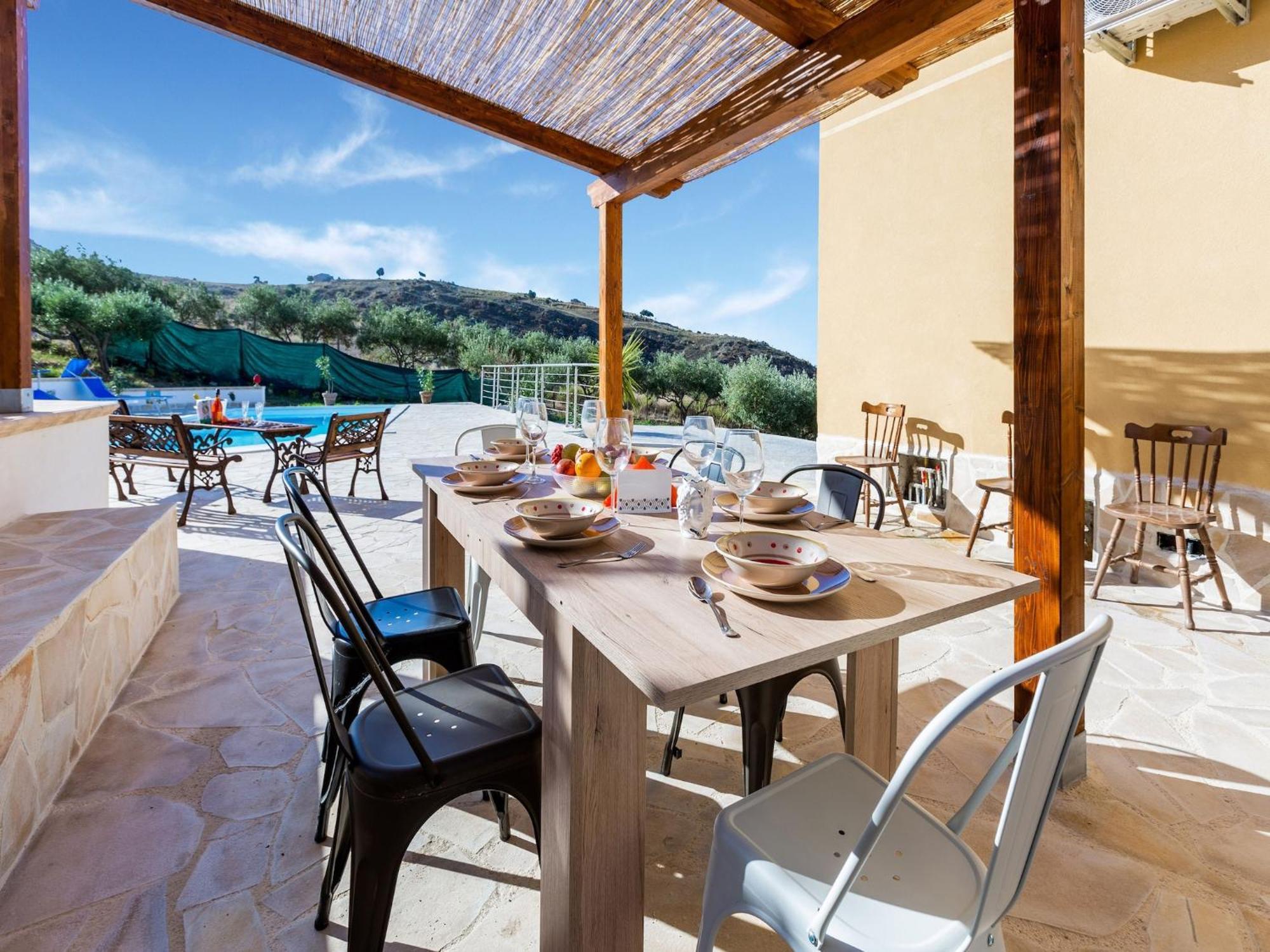 Ravishing Villa In Realmonte With Private Swimming Pool Buitenkant foto